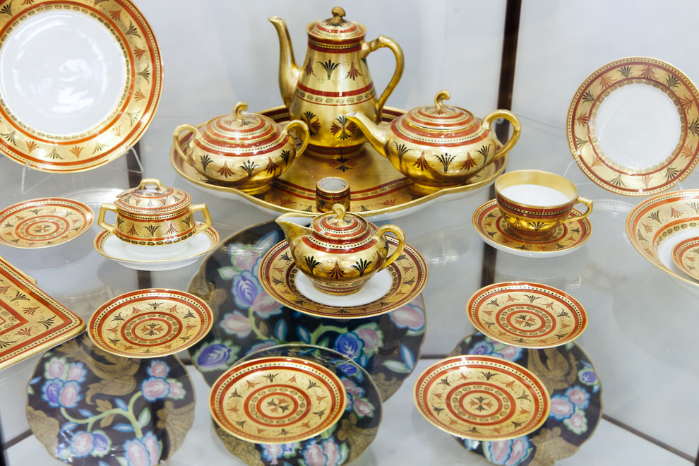 Портрет: Дулевский фарфоровый завод