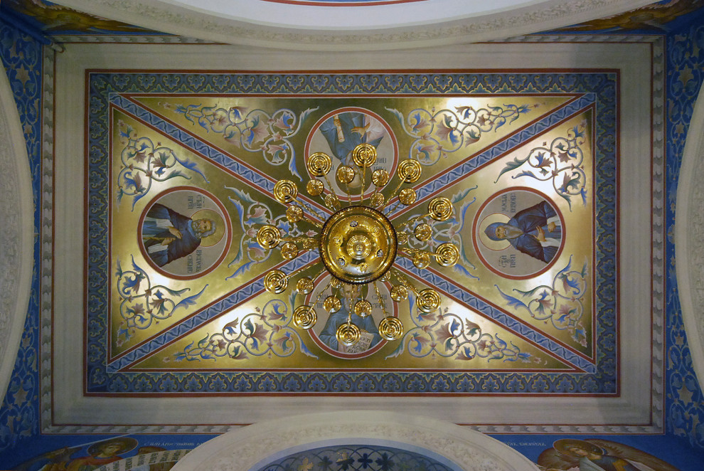 Роспись свода