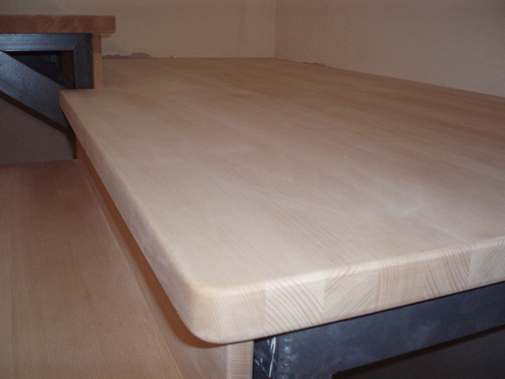 Лестница из Бука