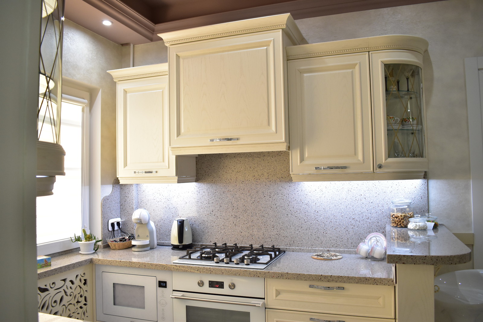 Кухня из массива дуба Коза Ностра с подбором патины!