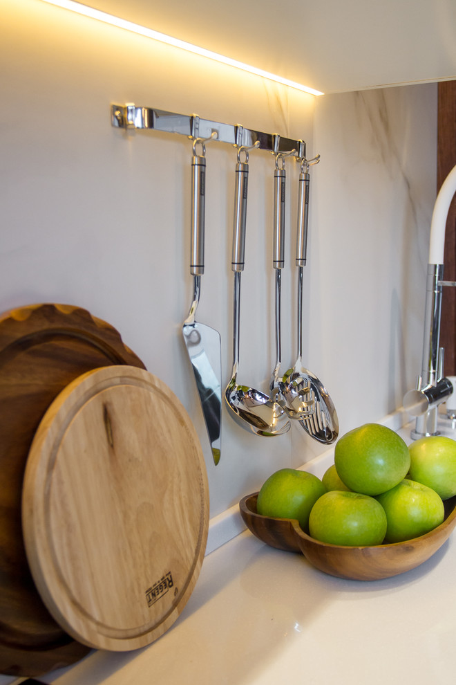 Кухня с ждинсами