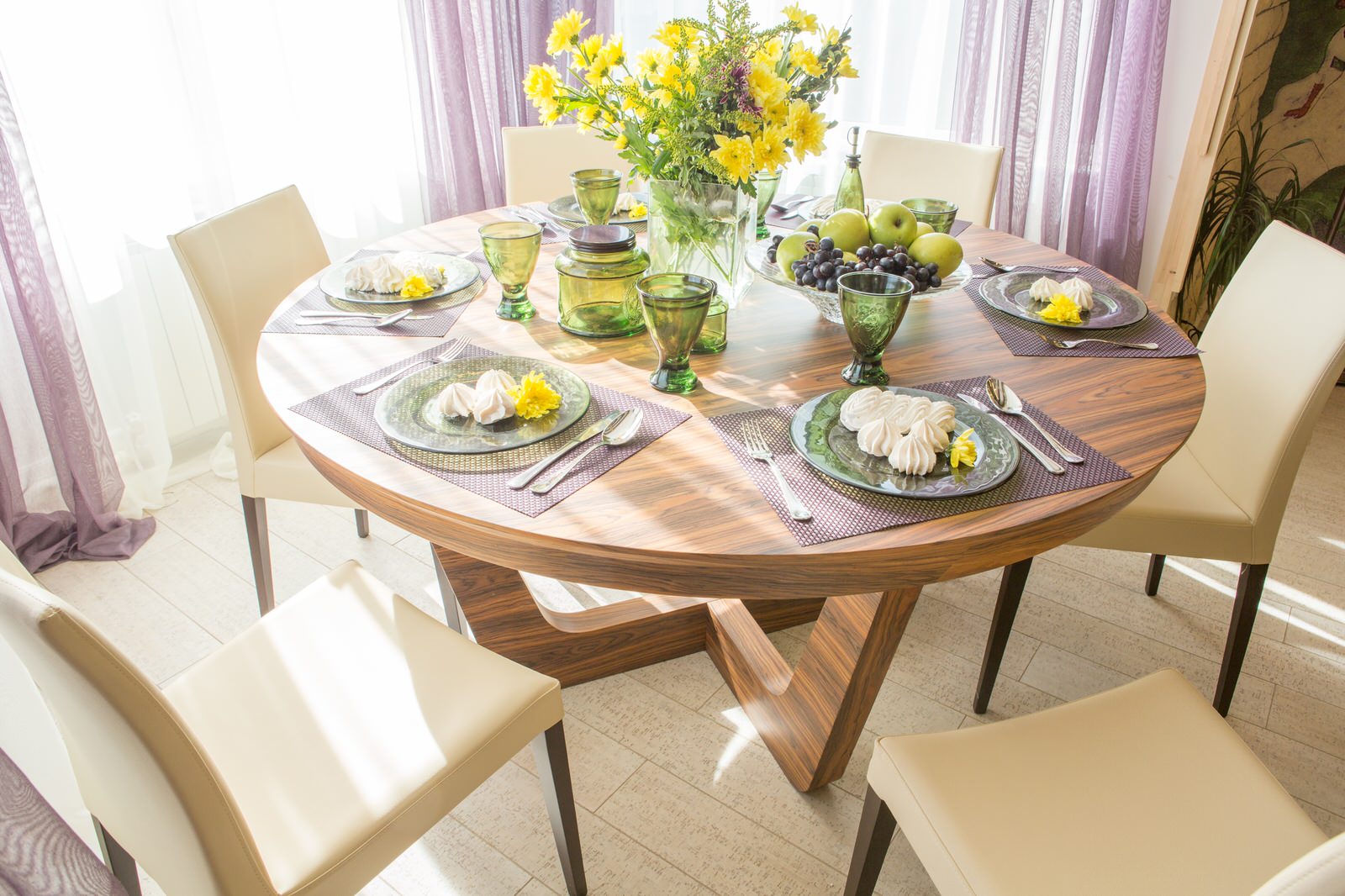 Мебель на заказ для ТВ проектов