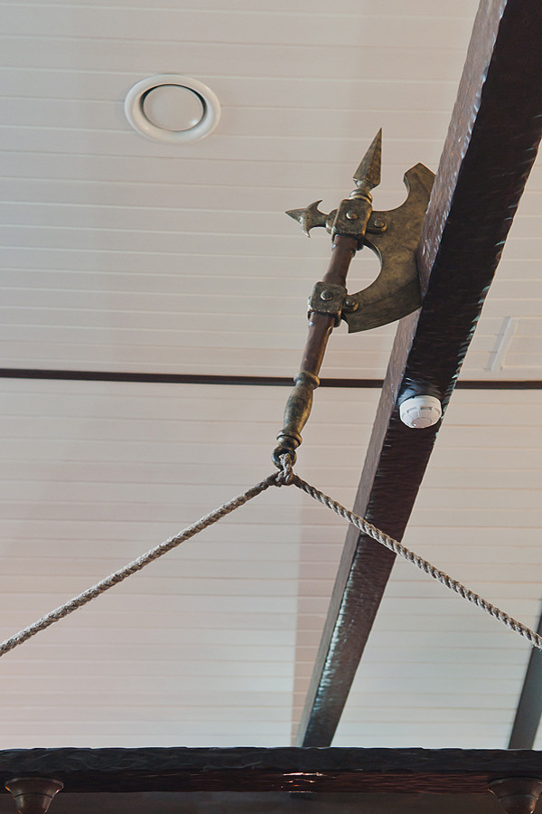 Дом на озере