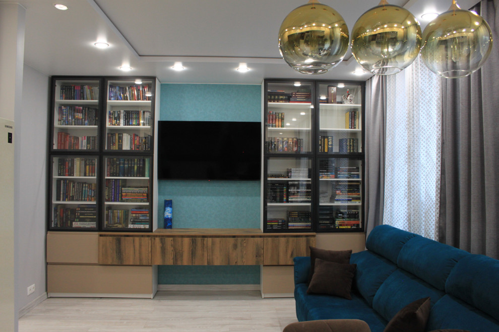 Мария Комарова