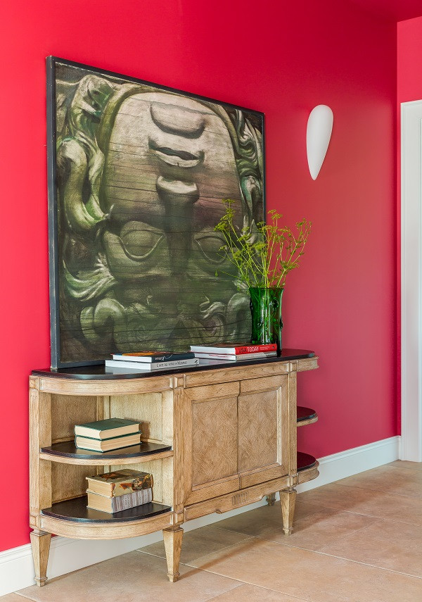 Картины в прихожей