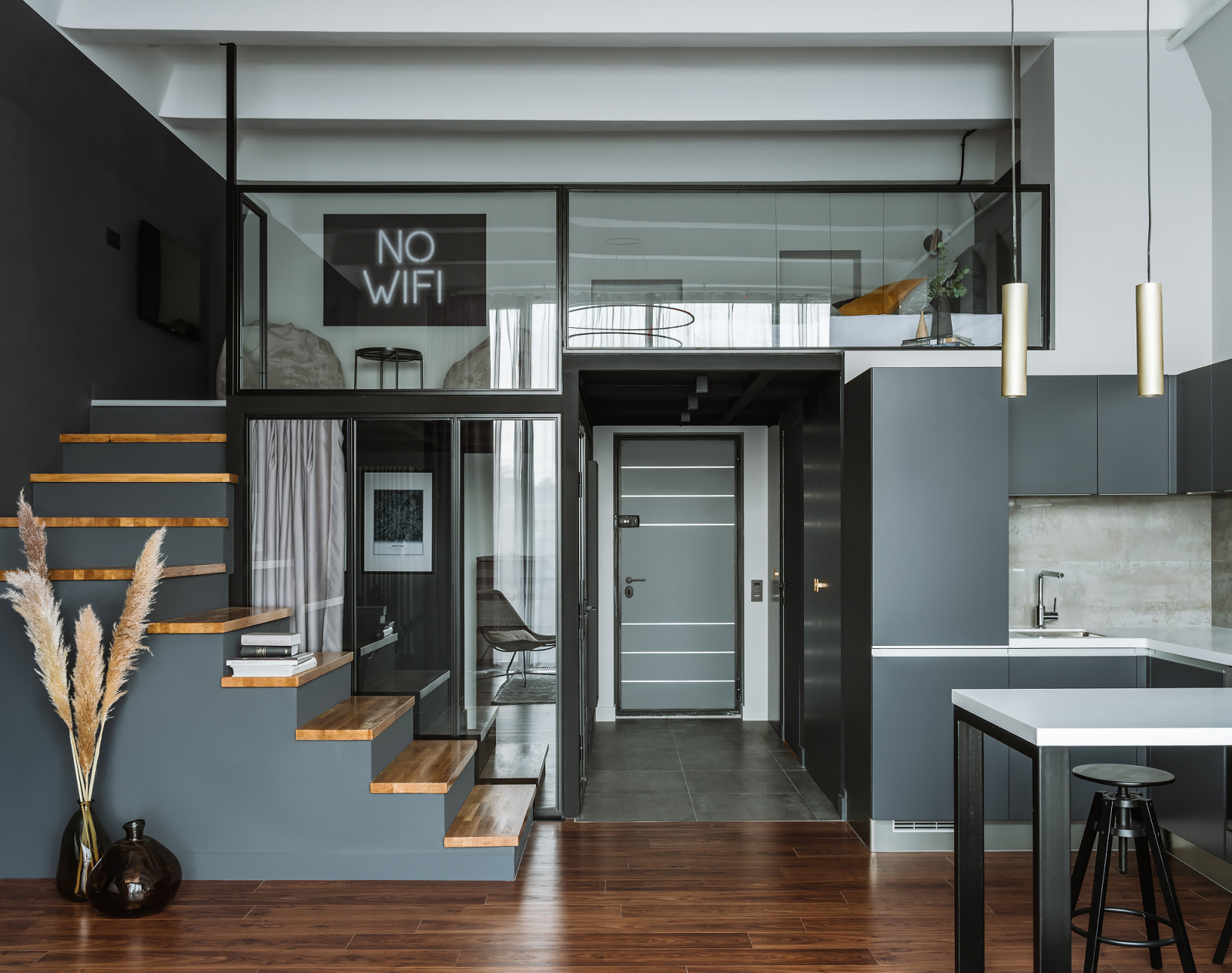 Двухуровневые апартаменты Loftec