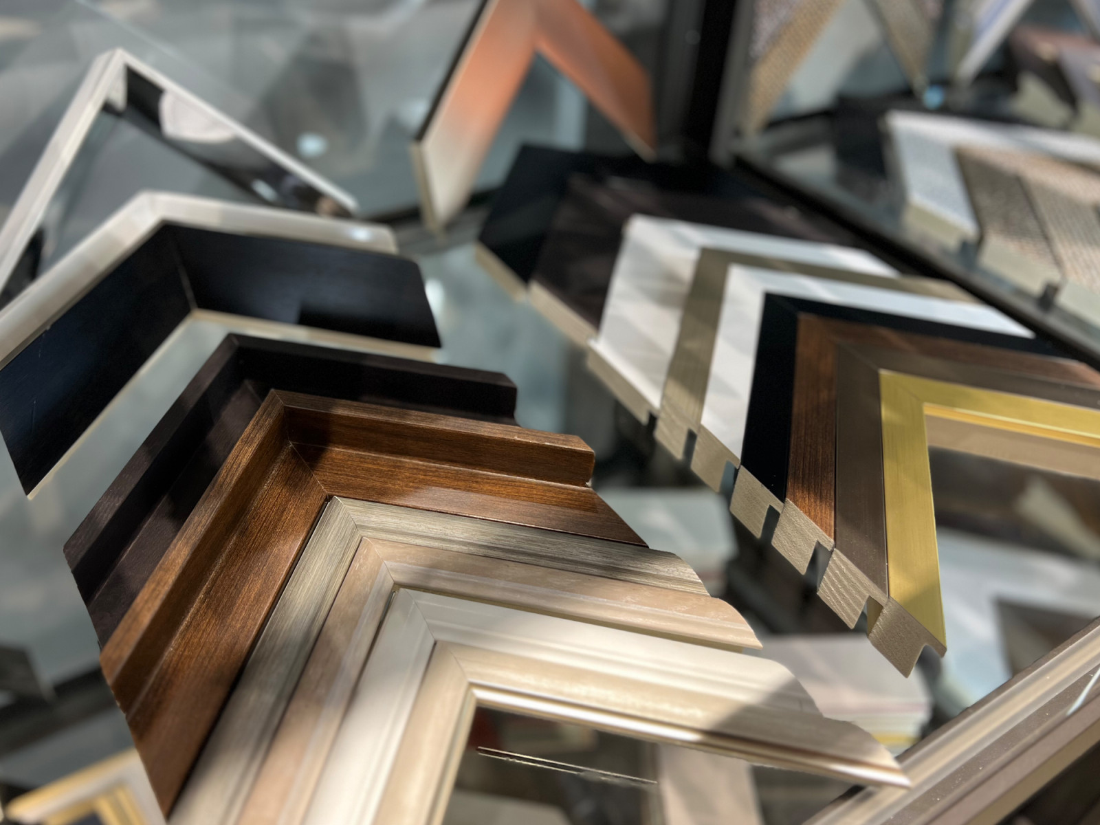 Арт-пространство R2 БАГЕТ ВИНТАЖ в Casa Ricca EXPO