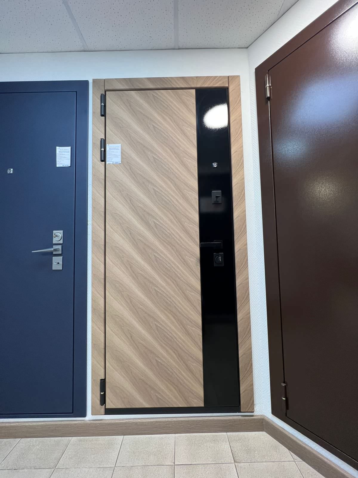 Интерьер магазина-салона Киров, Герцена, 88, цокольный этаж