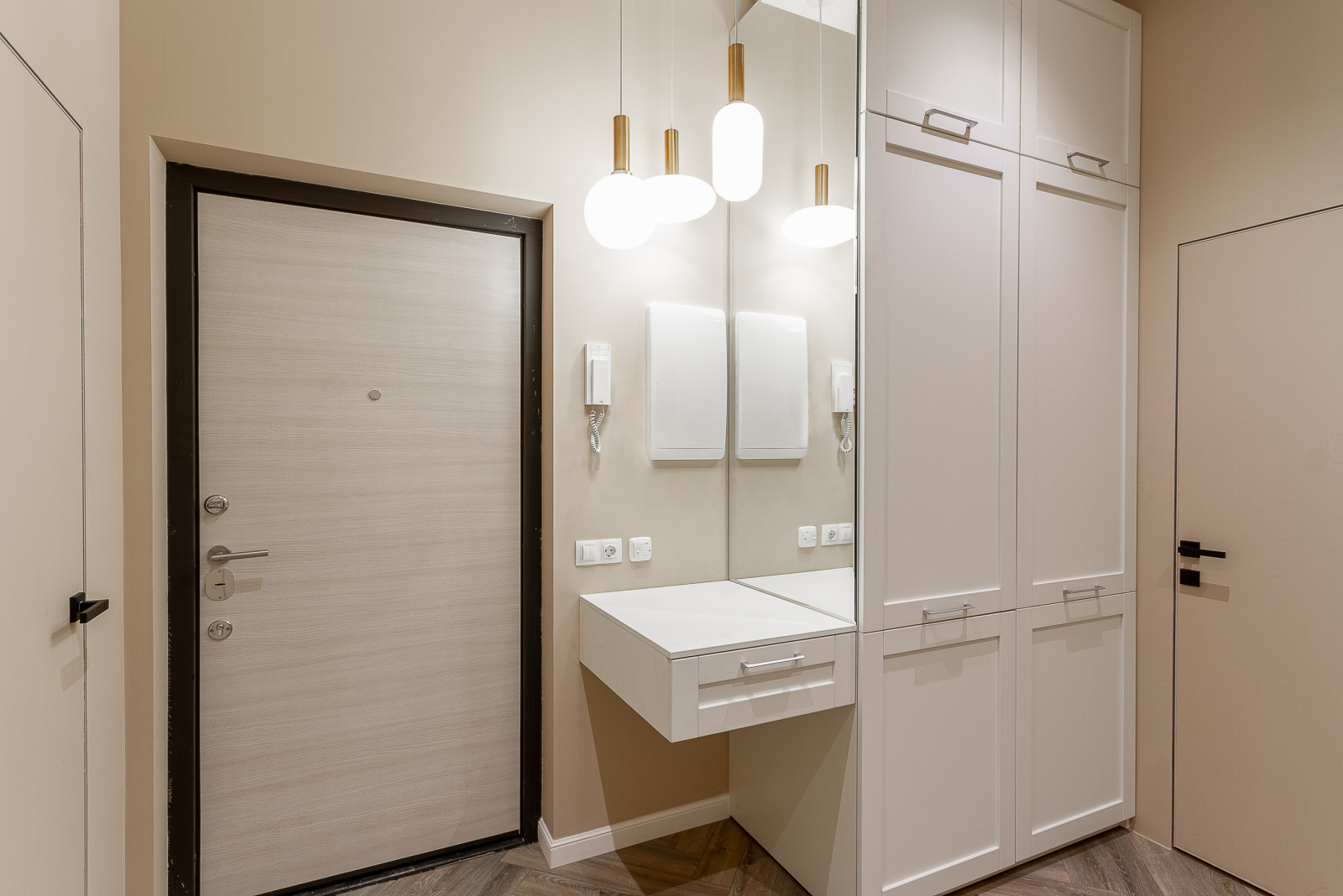 Светлые апартаменты ЗИЛ