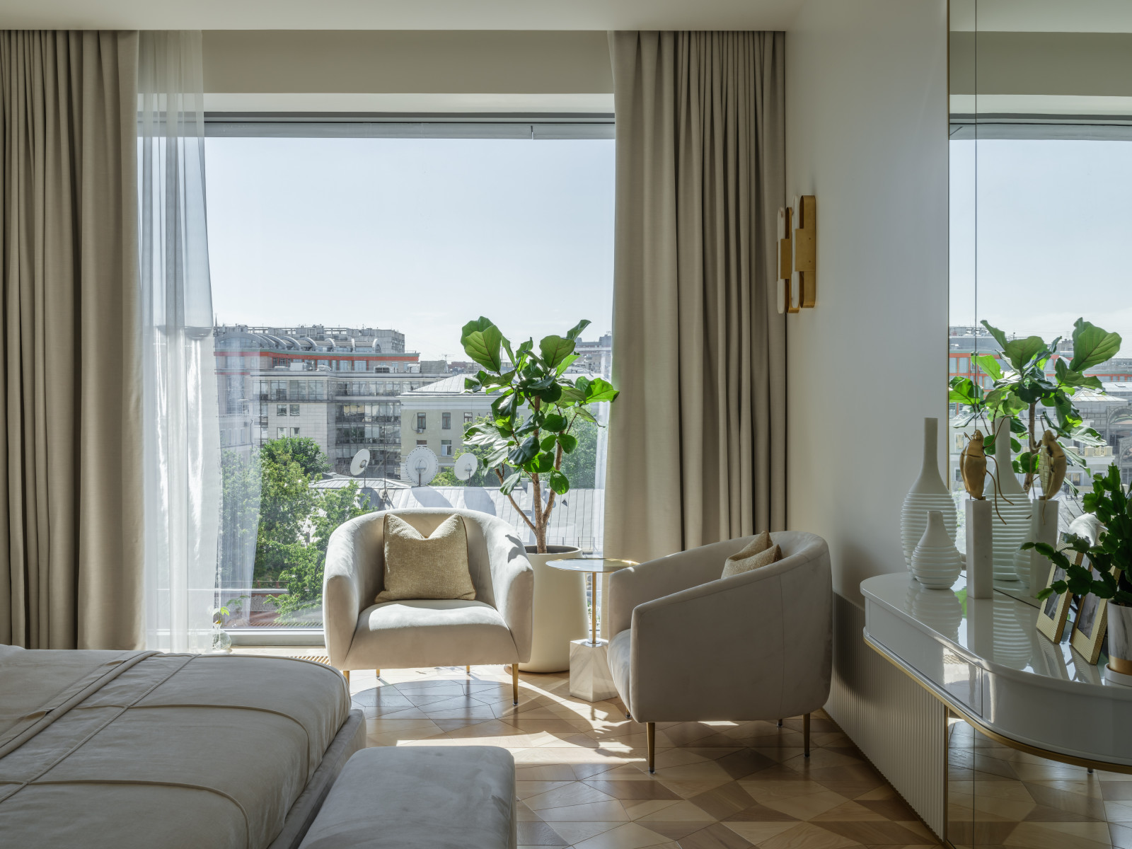 Двухуровневая квартира в центре Москвы 390м2