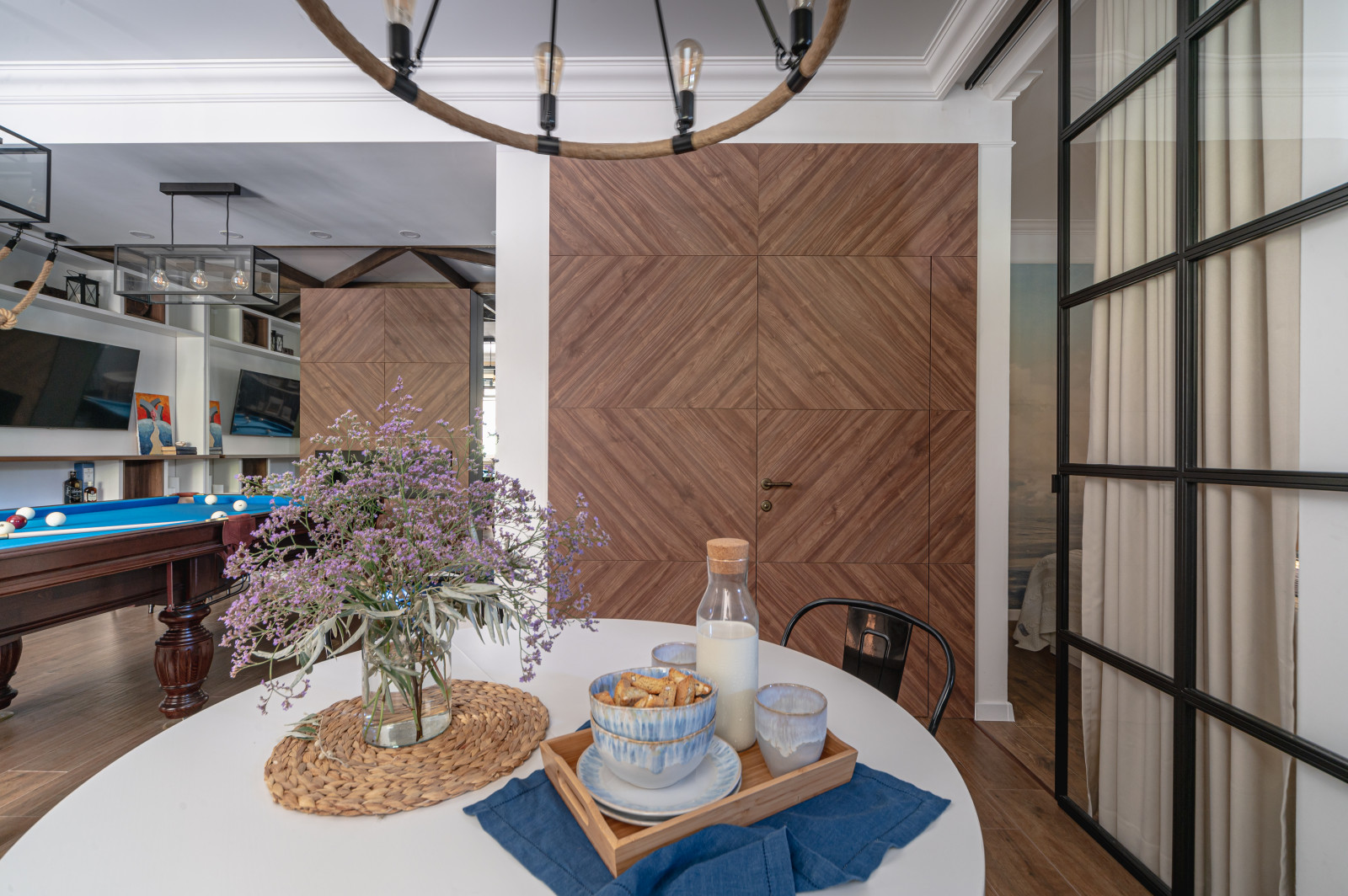 Дом на берегу