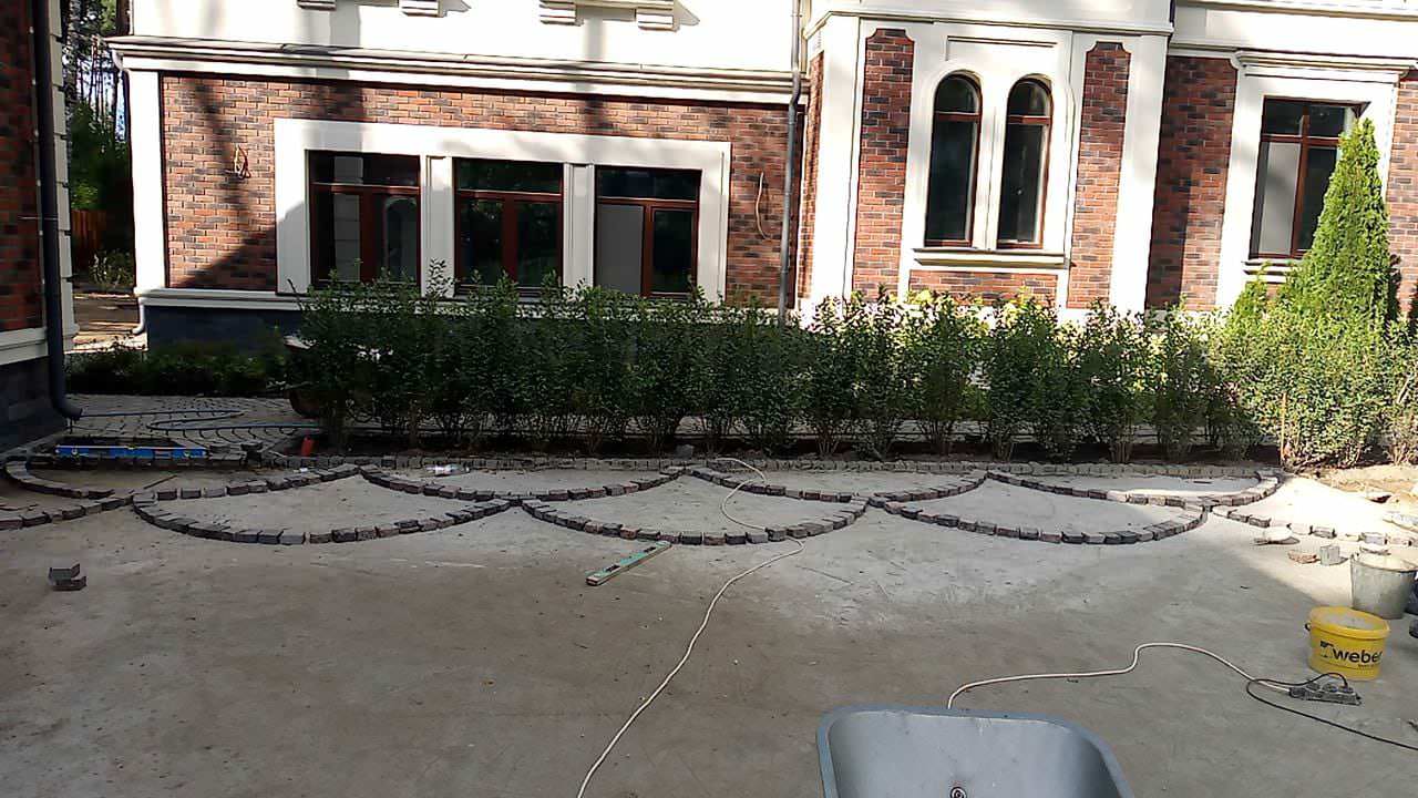 В работе 2022 и старше