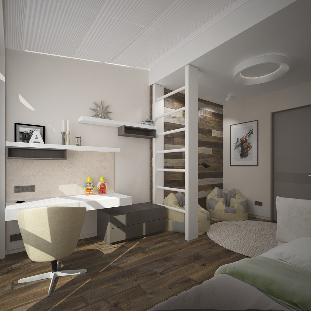 НА СЕДЬМОМ ЭТАЖЕ