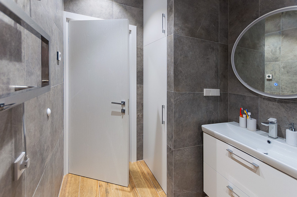 Квартира в Лаздинеляй, Вильнюс. Виниловые полы и итальянские двери