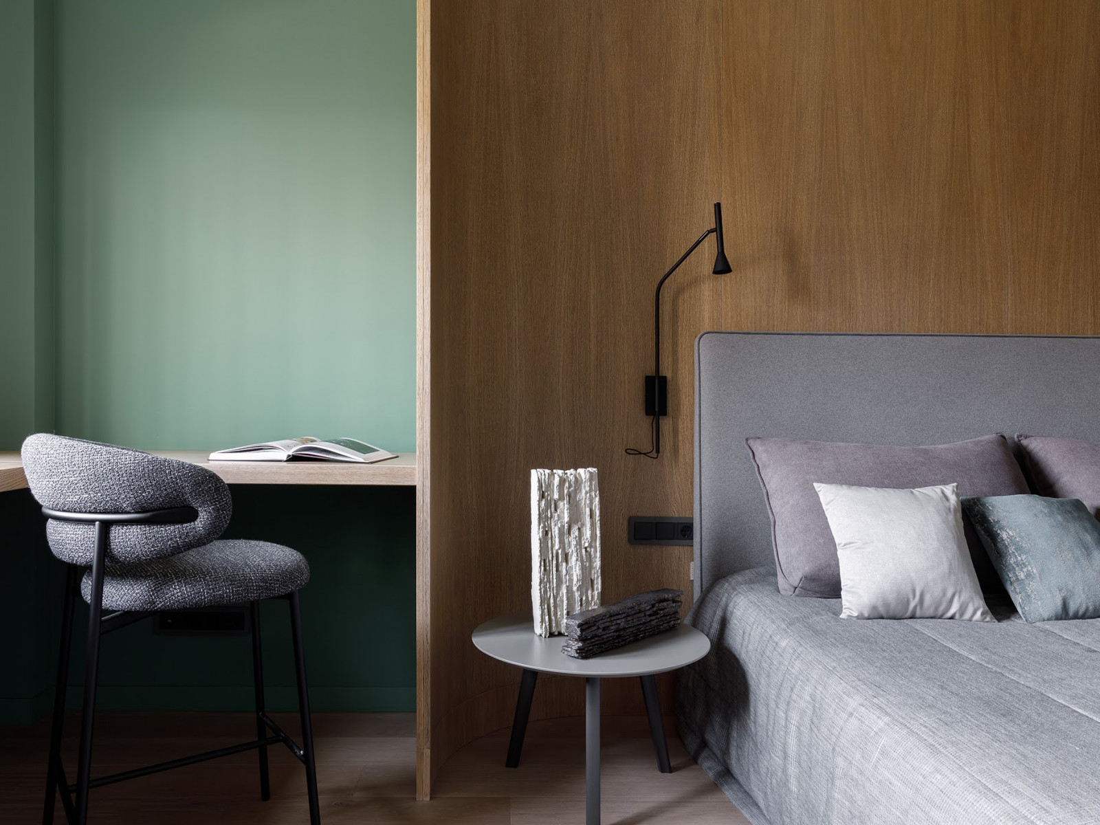 Houzz тур: Минималистичный интерьер для студента