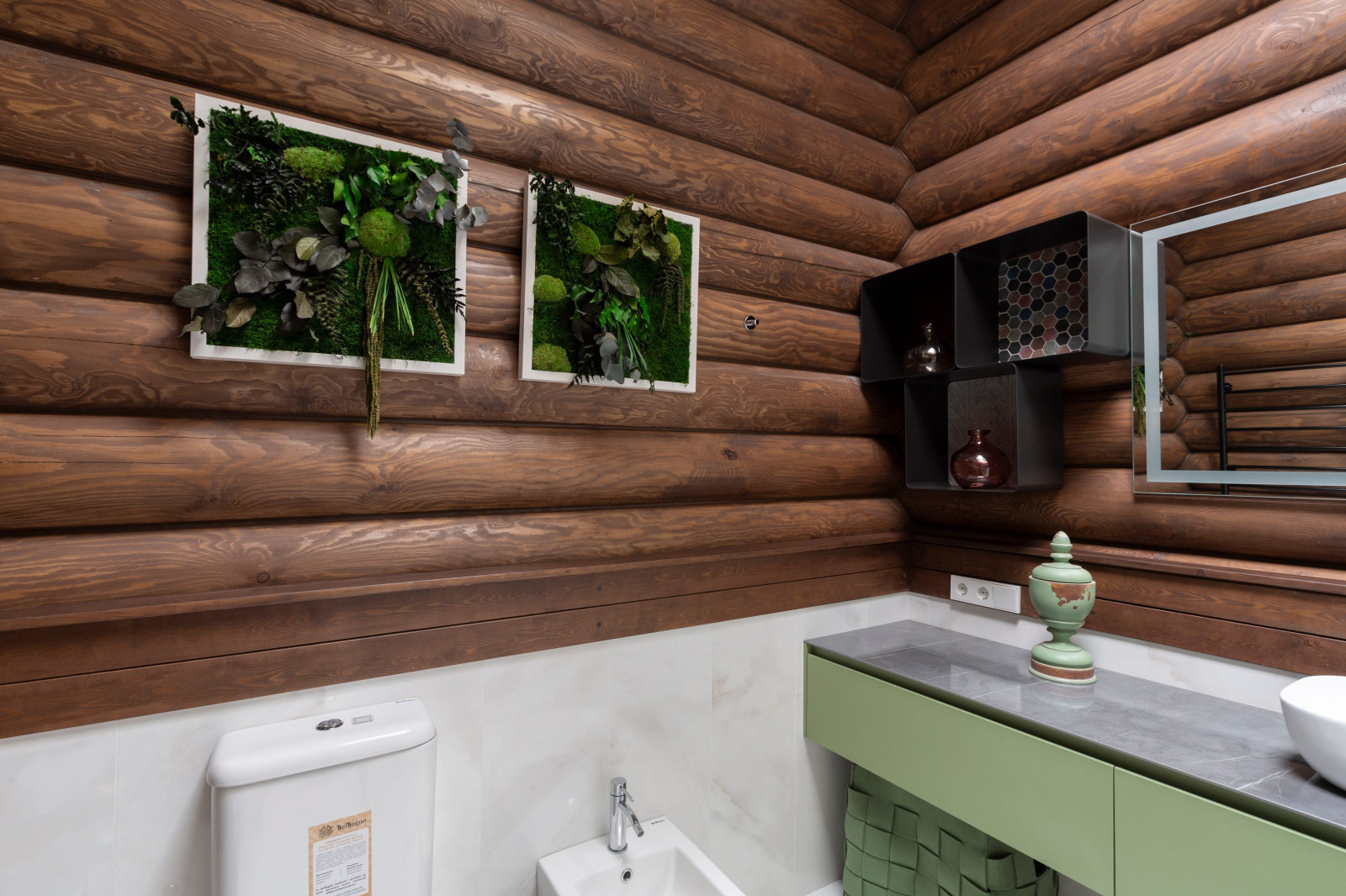 Дом в Подмосковье. Публикация в Minfo2003