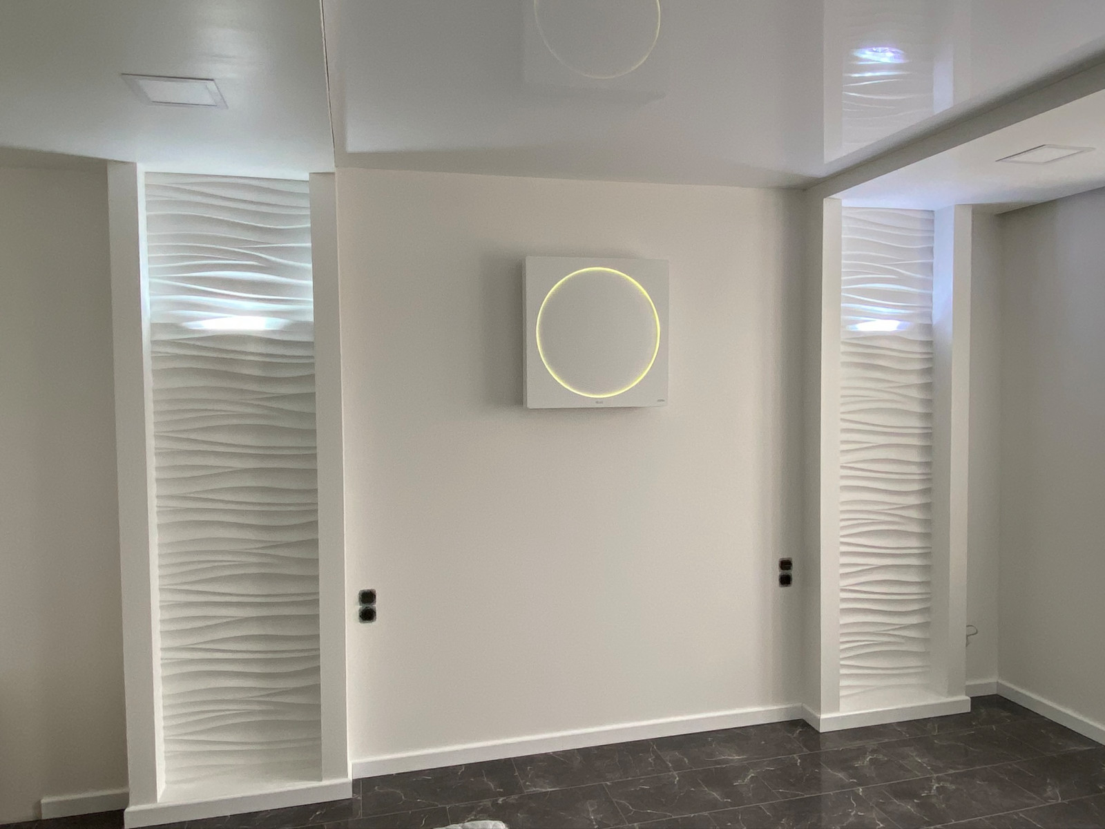 Спальня в белом тоне