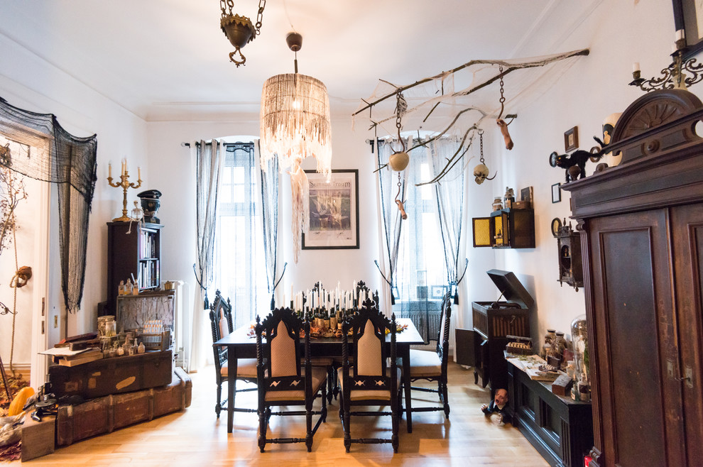 Houzz Германия: Шоу ужасов в одной готической квартире перед Хеллоуином