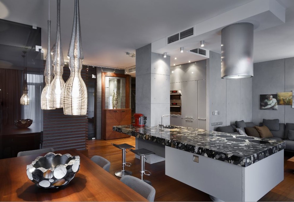 Квартира успешного петербуржца.