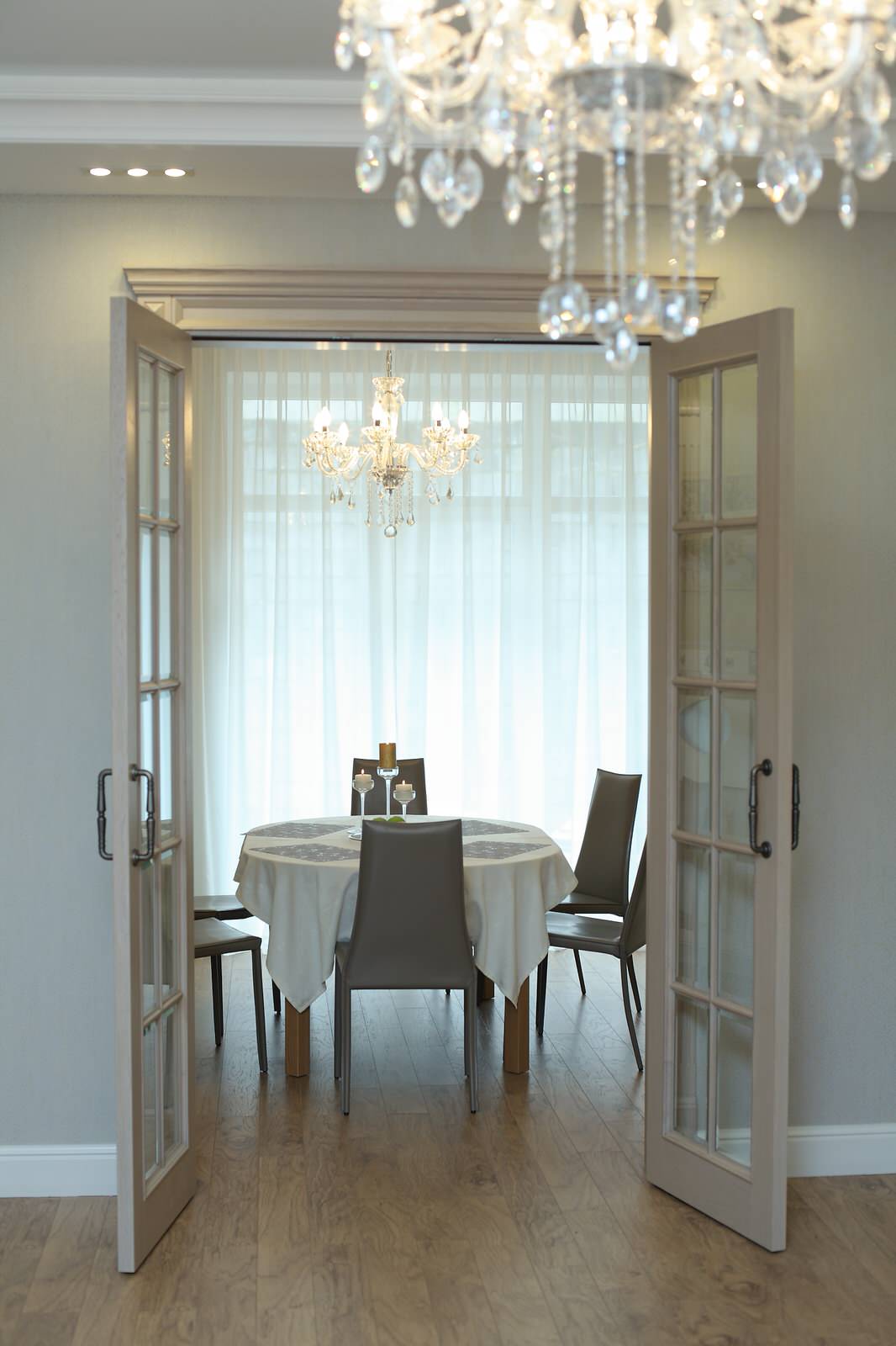 Интерьер загородного дома, гостевой этаж