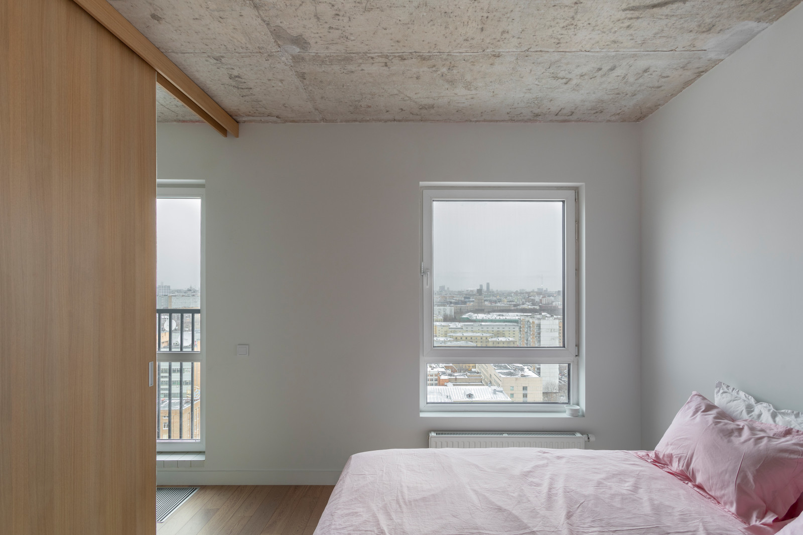 Квартира для художницы и диджея