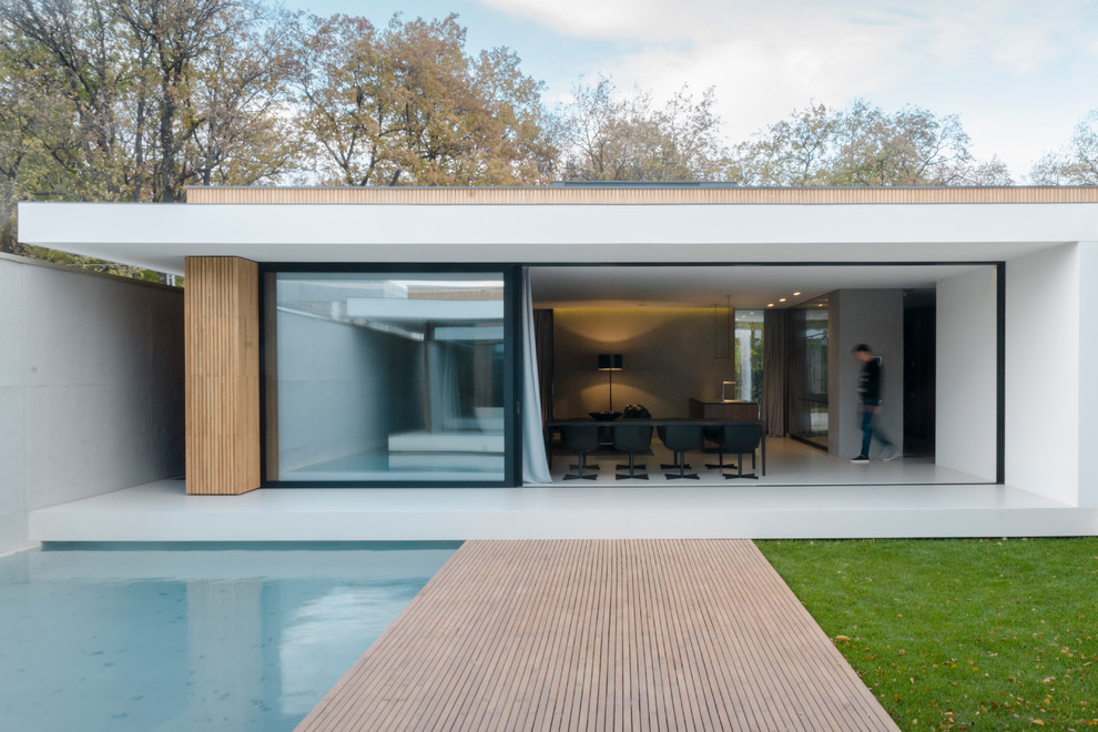 Houzz Молдавия: Парящий дом с бассейном и роялем