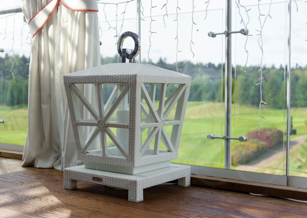 Пергола Renson Algarve и фасадное безрамное остекление Sunflex