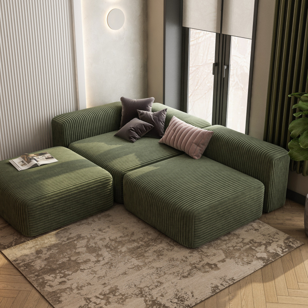 Гостиная и кухня в таунхаусе (Москва)