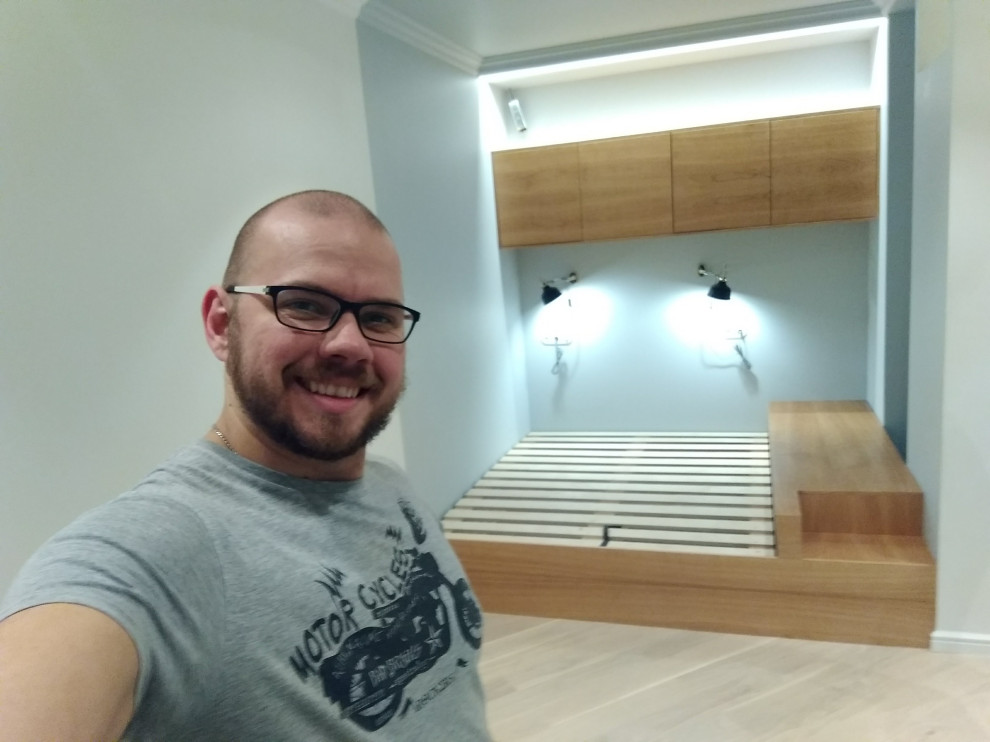 Обложка проекта: кровать подиум вишня