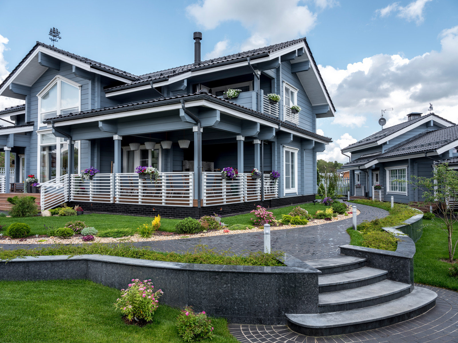 Обложка проекта: Дом на берегу