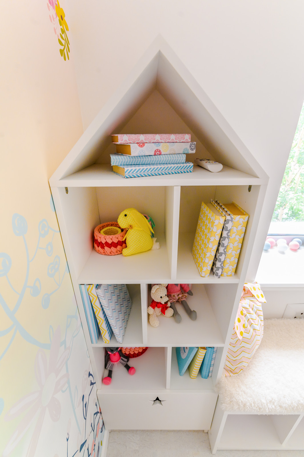 Детская комната "Зайка для Светы"