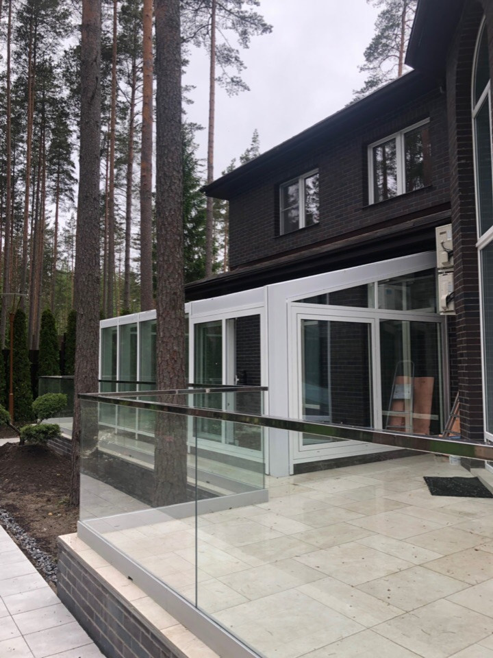 Обложка проекта: Зимний сад белый