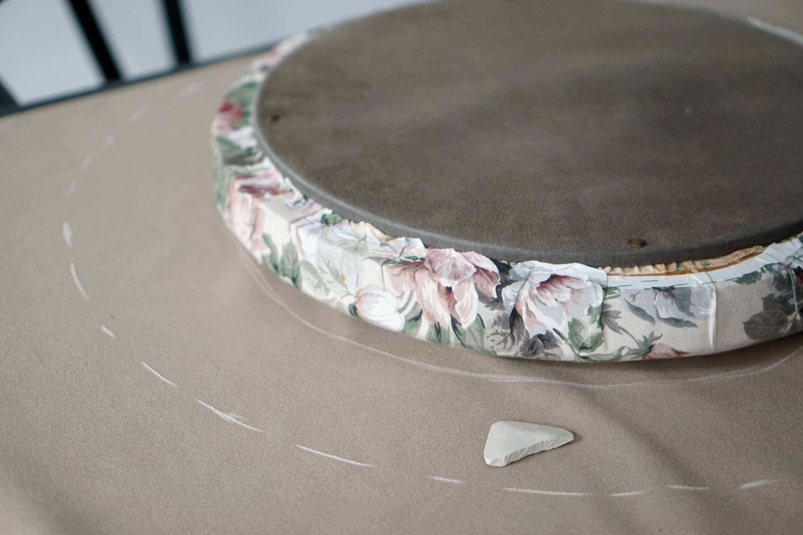 Своими руками: Как перетянуть пуф