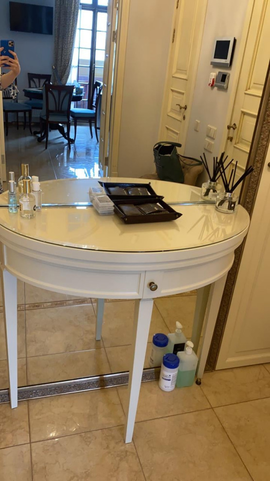 Стеклянные столешницы