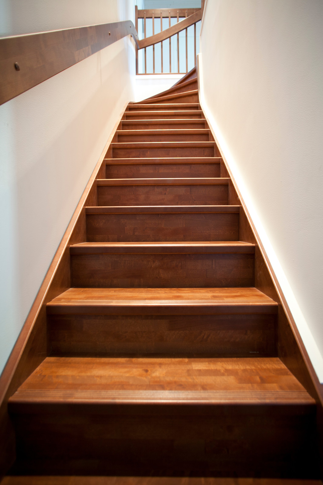 Интерьер. Покрашенные объекты