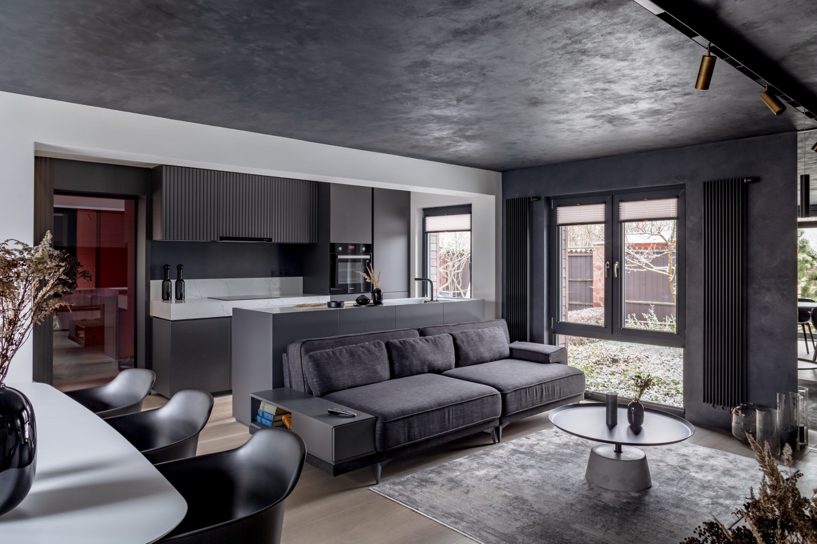 Кухня-гостиная в загородном доме. Дачный ответ.