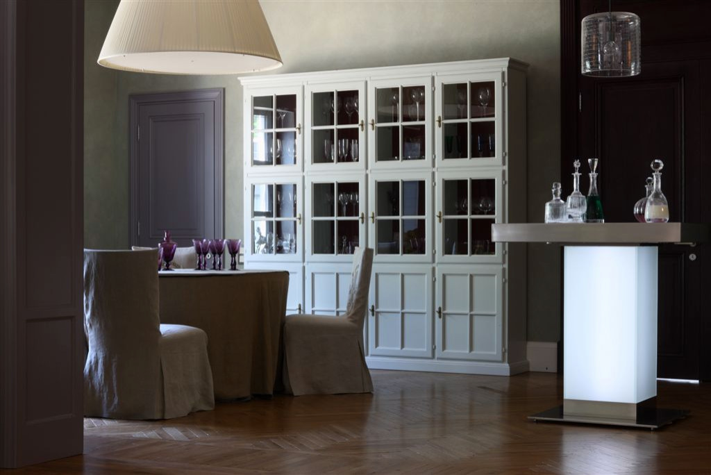 Дом с белым медведем