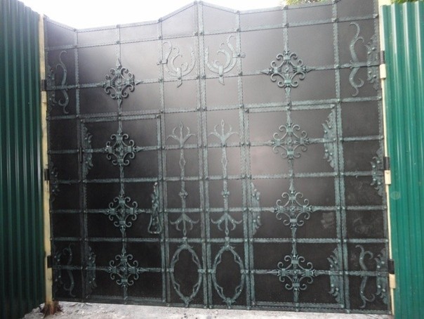 Обложка проекта: Ворота Кованные