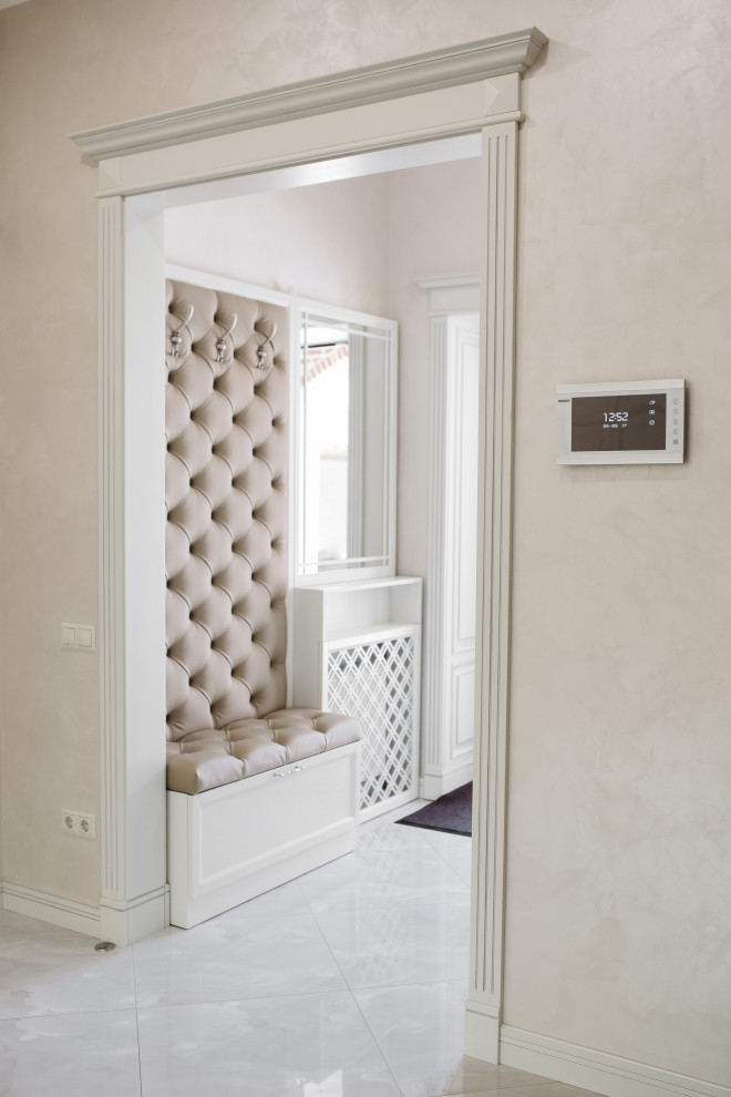 Деревянные двери и дверные проемы