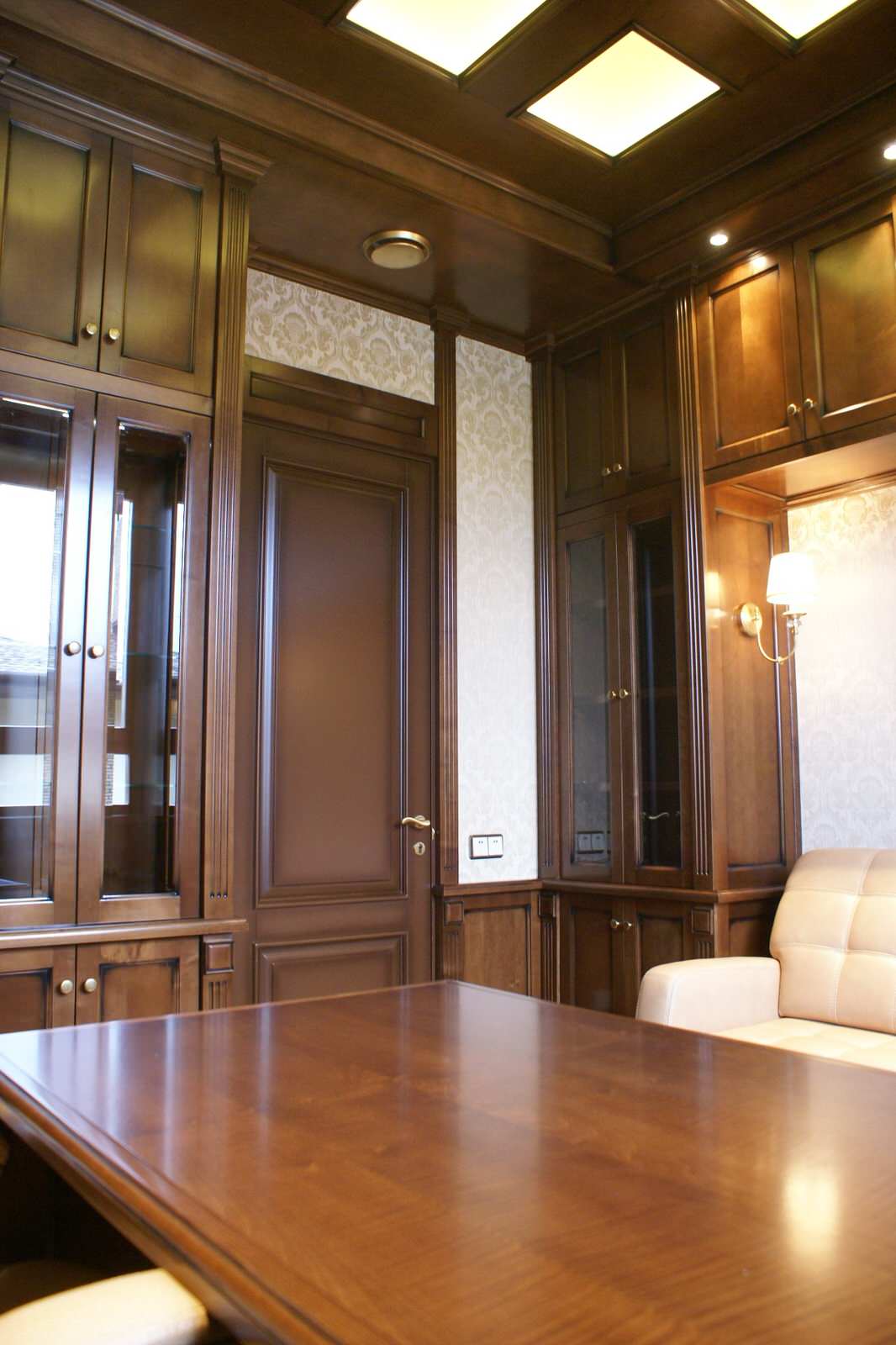 Лаконичный кабинет из клёна / Maple Home Office.