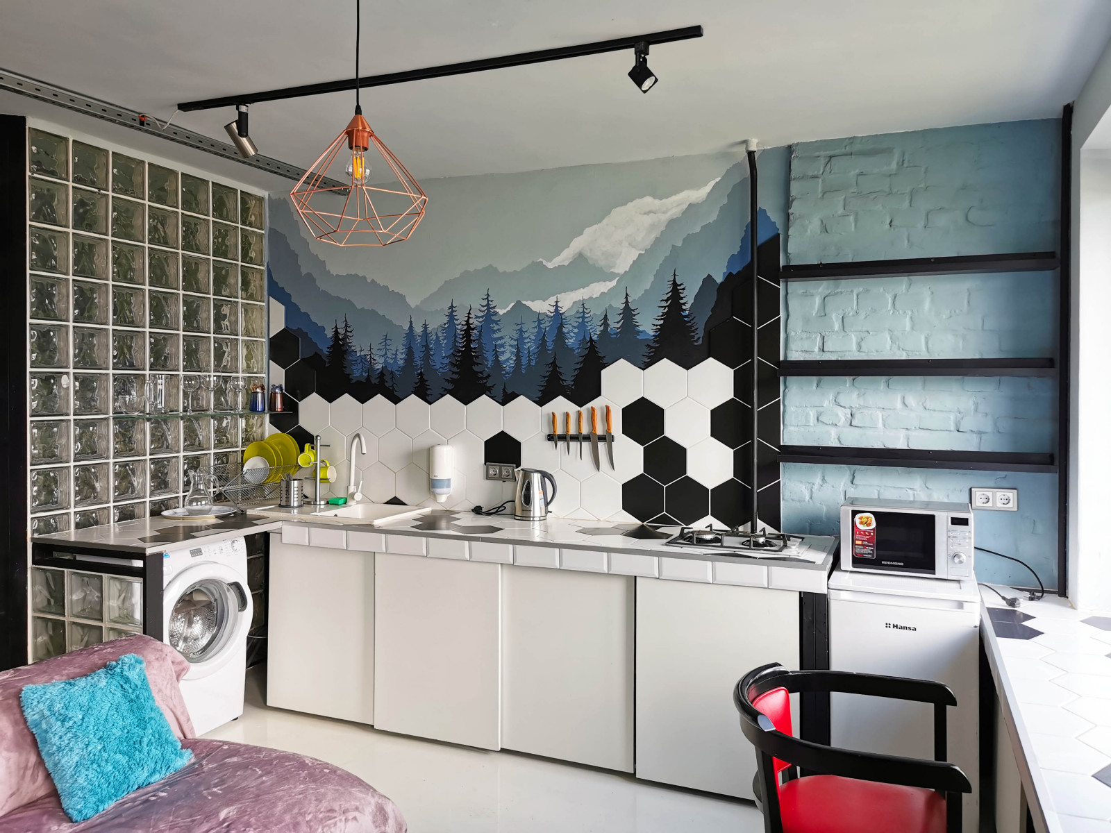 Студия лофт на Неве