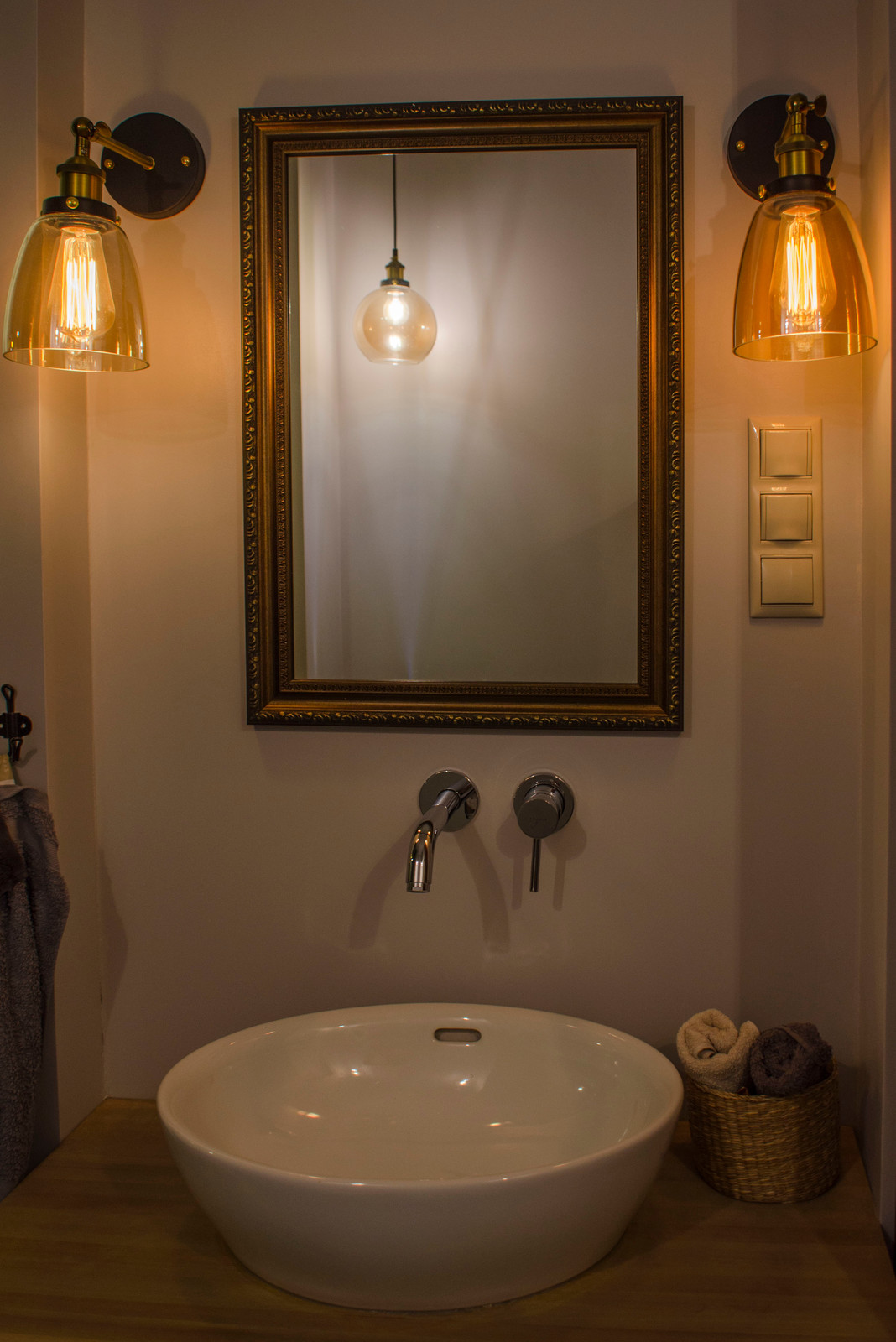 Денис Натанзон