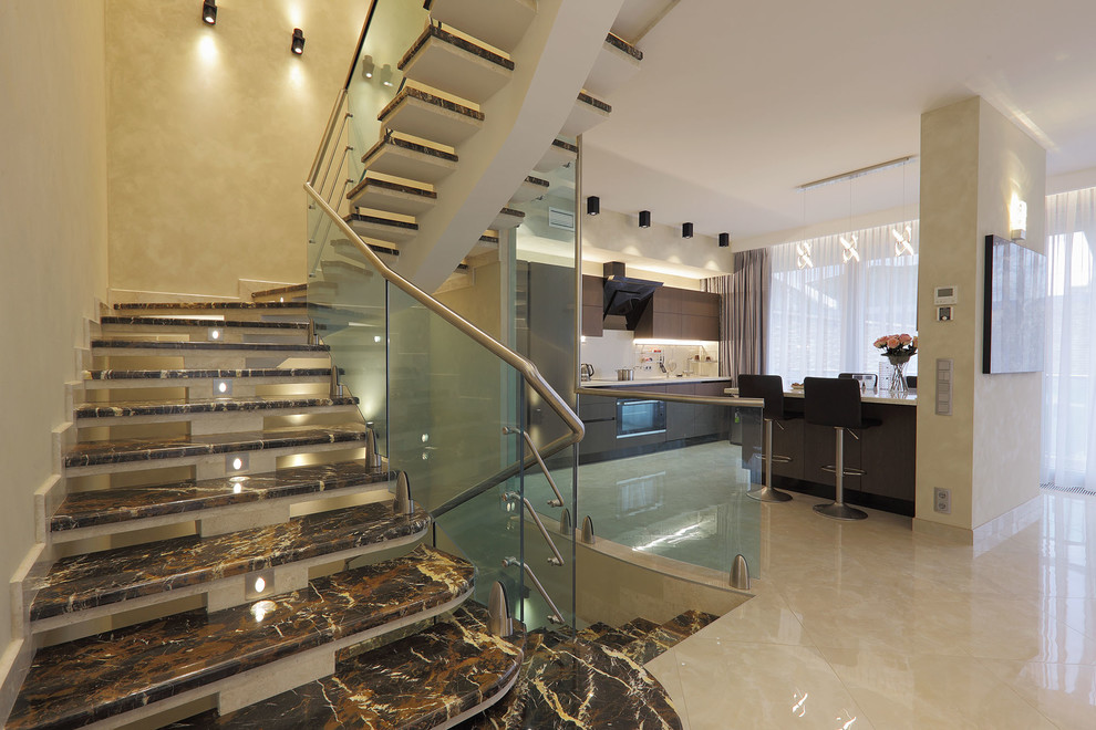 Светлое будущее в поселке Барвиха Хиллс