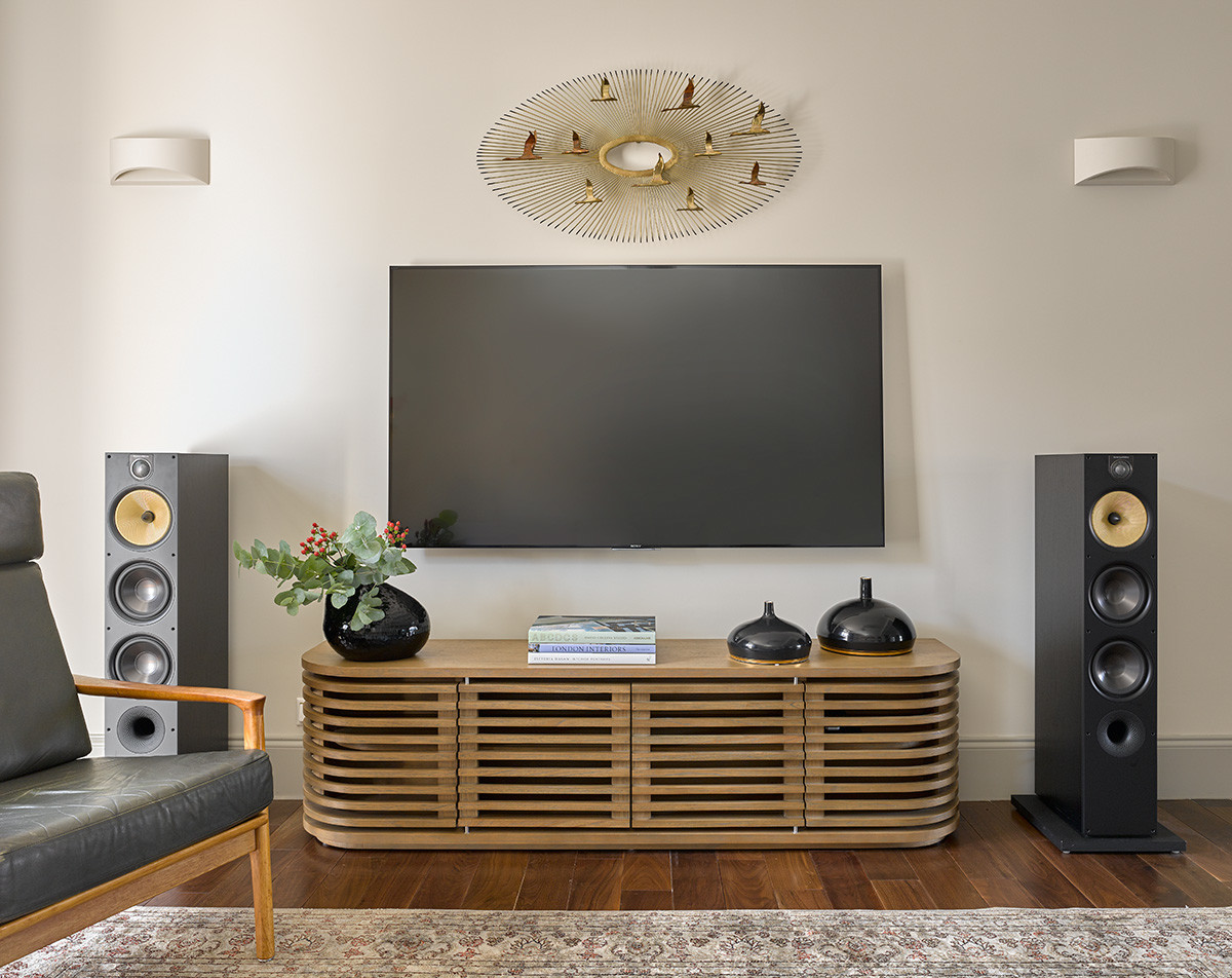 Зона ТВ со специальной системой звука