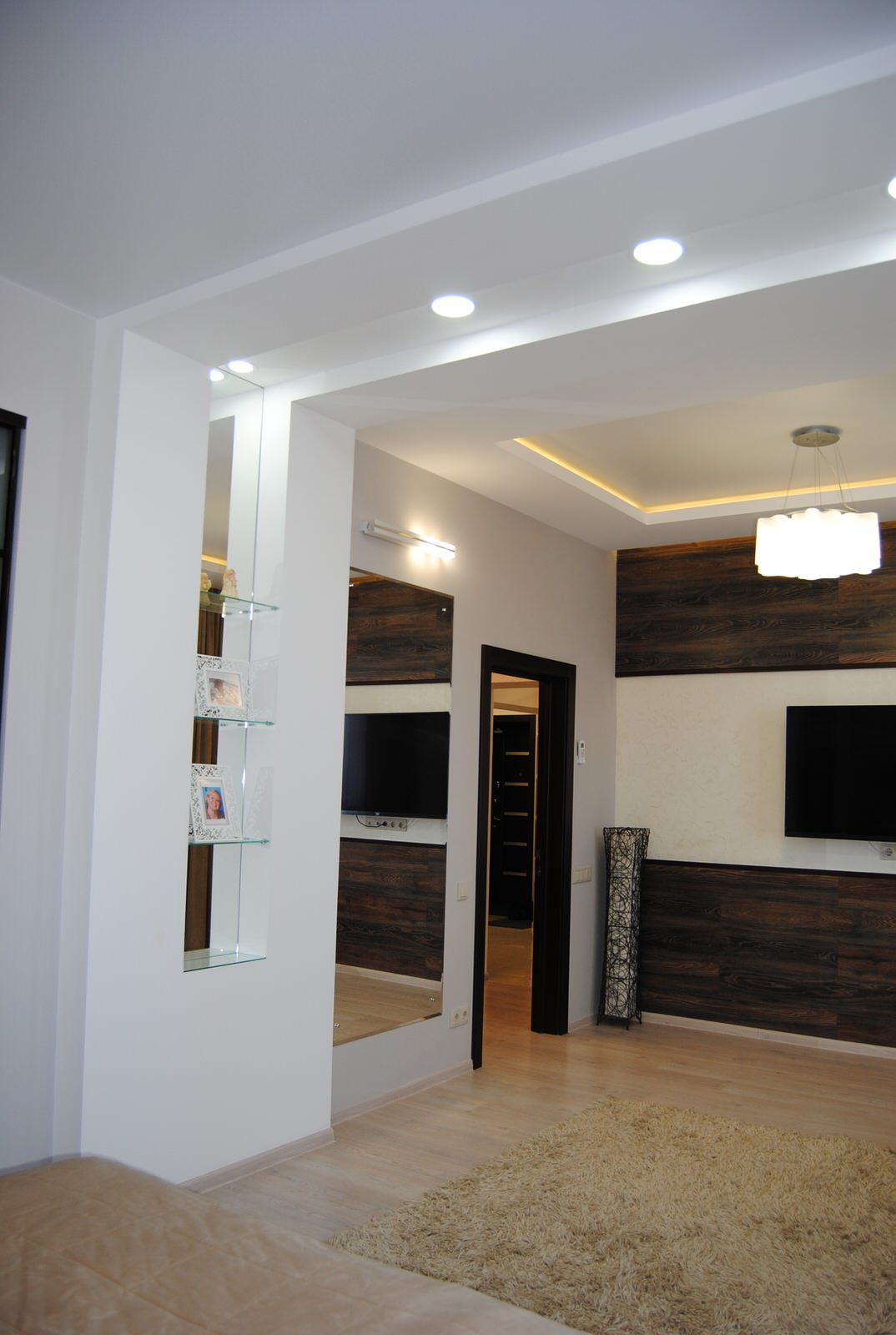 Трехкомнатная квартира с просторной зоной отдыха.