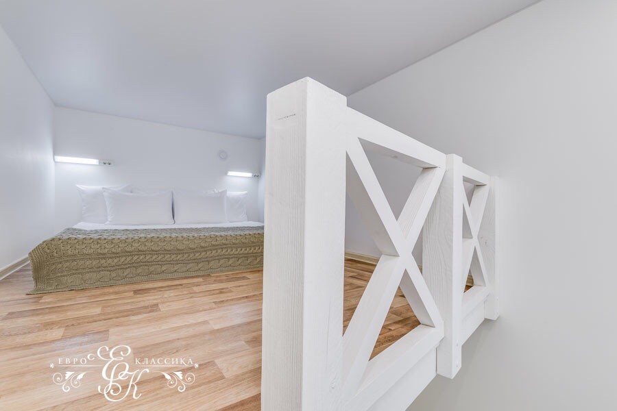 Обложка проекта: Мини отель на Литейном.