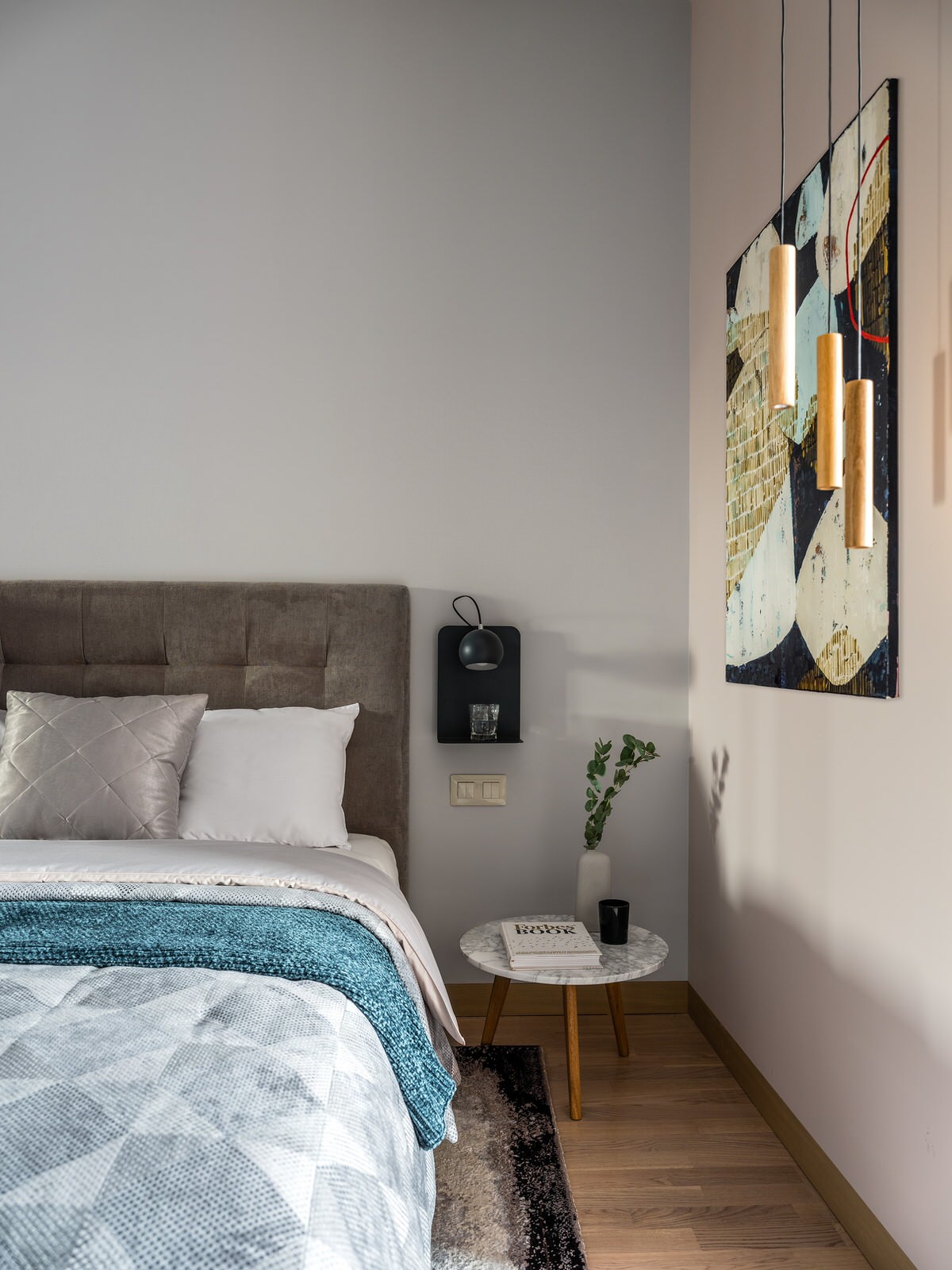 Картины в спальне