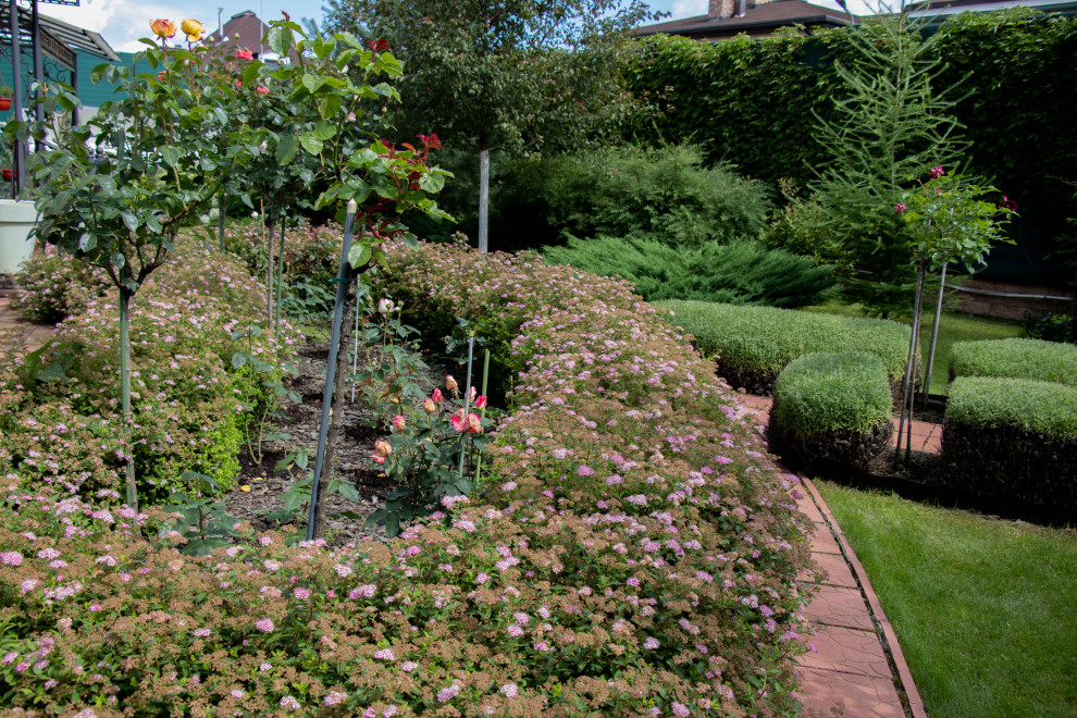 Французский садик в поселке Рыбаки Дмитровское шоссе