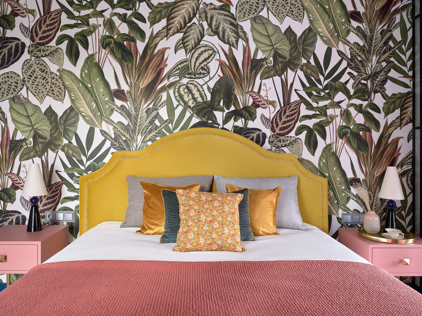 Houzz тур: Яркая квартира для художницы-акварелистки