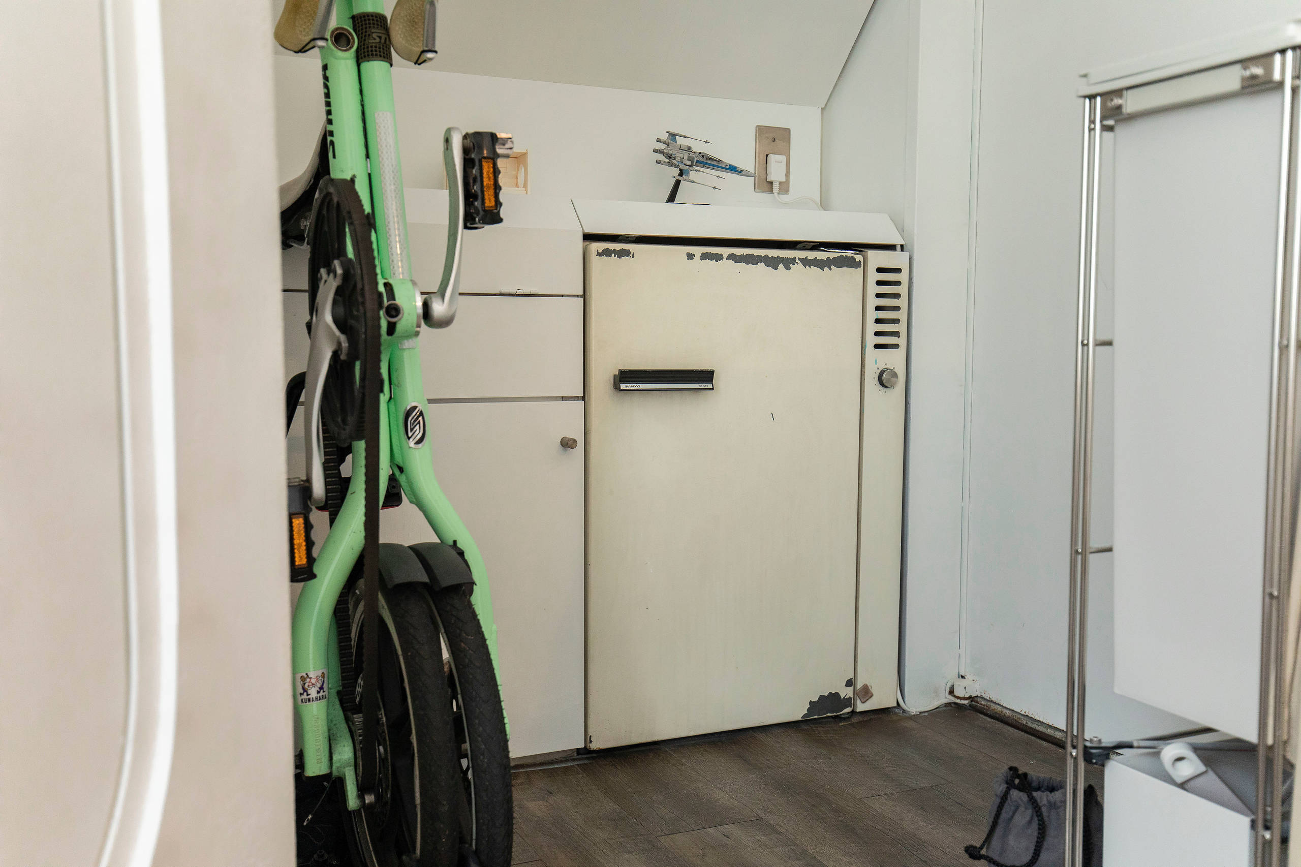 Houzz Япония: Квартира-капсула в знаменитом доме Кисё Курокавы